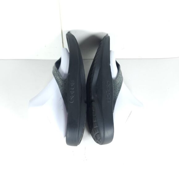 Oofos Women's OOLALA US 10 Silver Glitter Slip-On Flat Thong Flip Flop Sandals - Picture 11 of 15